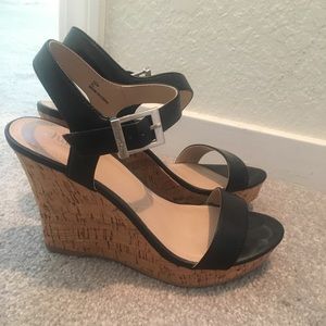 Black Wedges